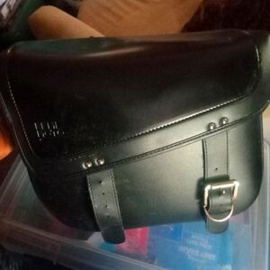 Motorcycle side bags